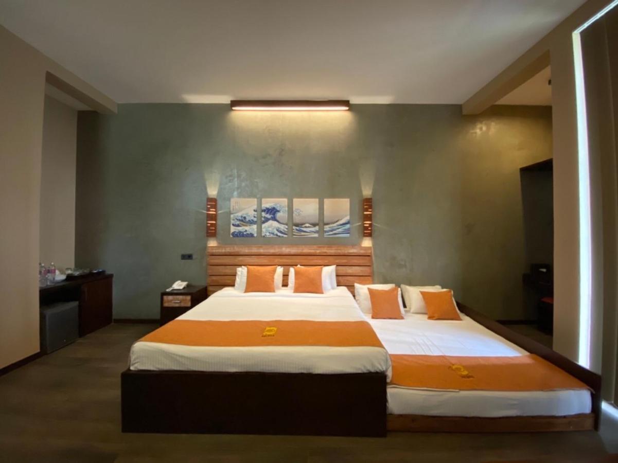 Soluna Beach Resort 마라윌라 외부 사진