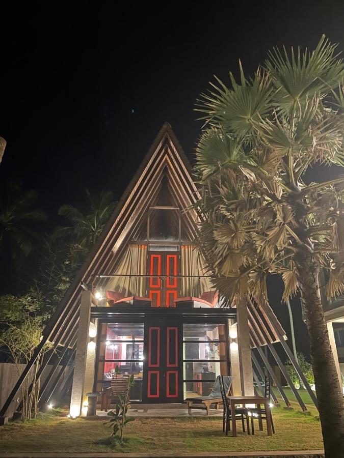 Soluna Beach Resort 마라윌라 외부 사진